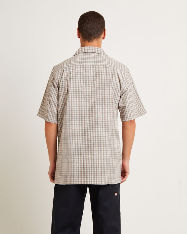 Hecksville Short Sleeve Shirt in Brown, hi-res image number null