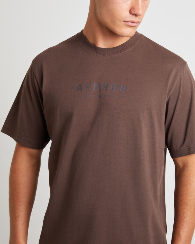 Thrown Out Recycled Retro Fit T-Shirt in Earth Brown, hi-res image number null