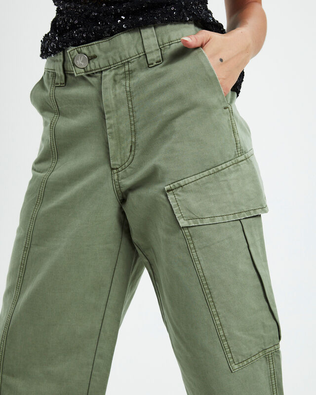Khaki New Fiction Wide Lgg Cargo Jeans, hi-res image number null