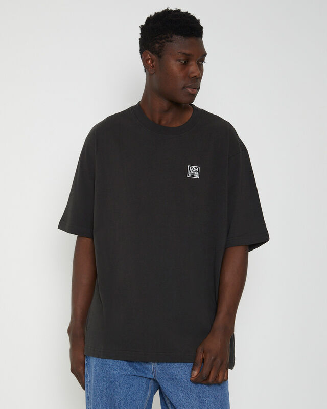 Lee Limited Baggy Short Sleeve T-Shirt in Worn Black, hi-res image number null