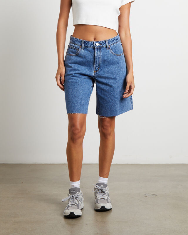 95 Baggy Shorts in Daria Blue, hi-res image number null