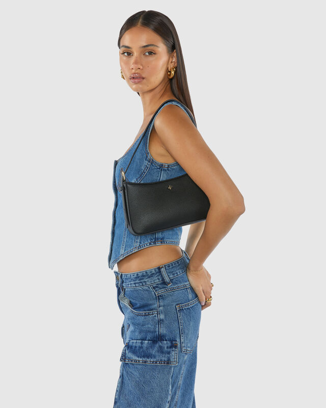 Lilu Shoulder Bag in Black Pebble Gold, hi-res image number null