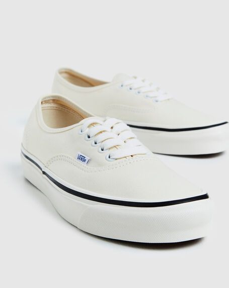 Authentic 44 DX Sneakers Classic White