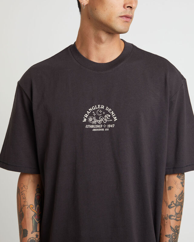 Serpent Stampslacker Short Sleeve T-Shirt in Worn Black, hi-res image number null
