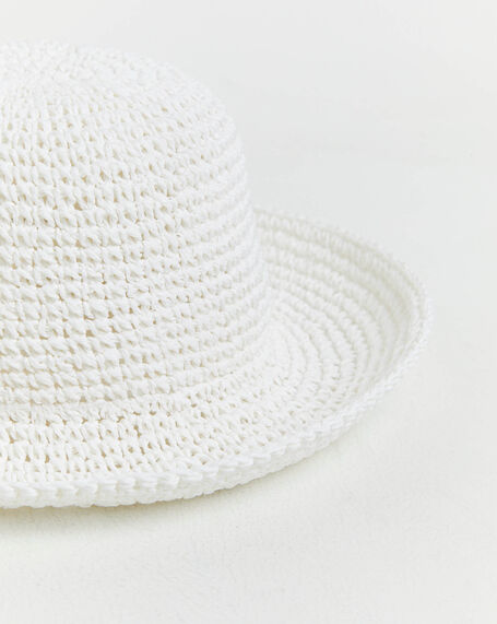 Vacay Straw Bucket Hat in White