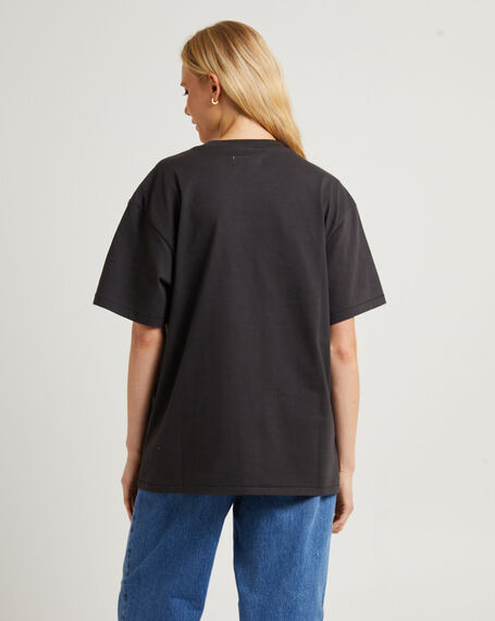 Looking Glass Slouch T-Shirt Worn Black