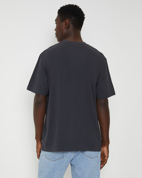 Vinyl Retro Fit Short Sleeve T-Shirt in Charcoal Grey