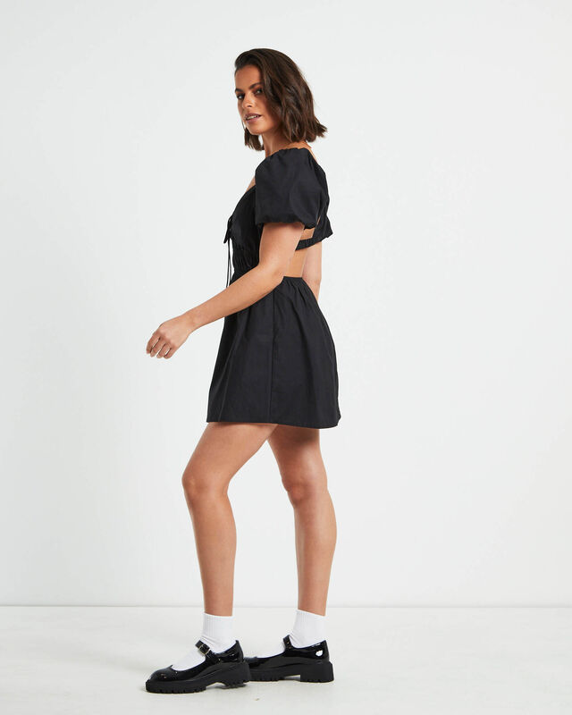 Rylee Backless Puff Sleeve Mini Dress in Black, hi-res image number null