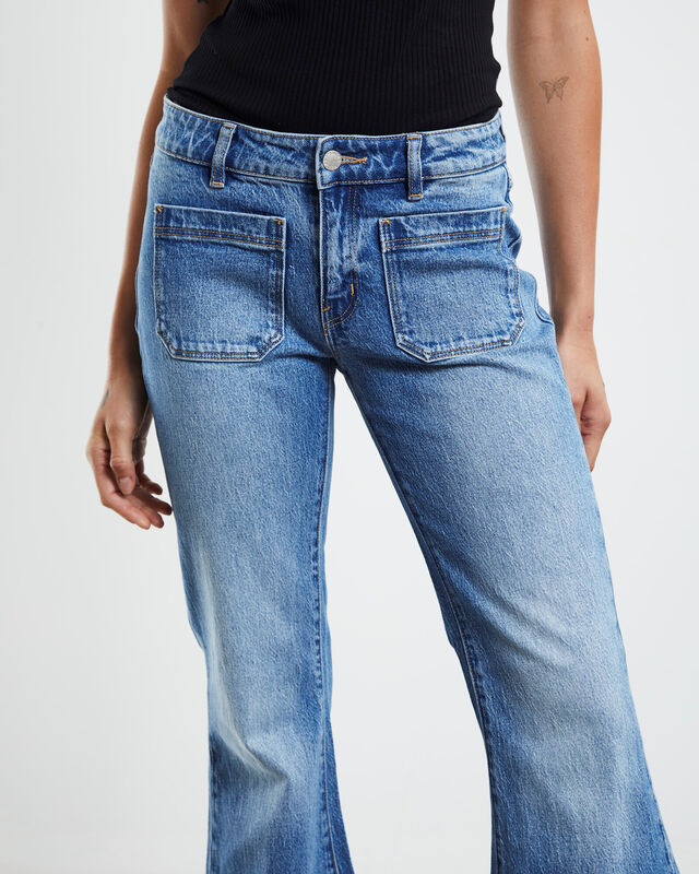 Sailor Low Flare Jeans Carlson Organic Blue, hi-res image number null
