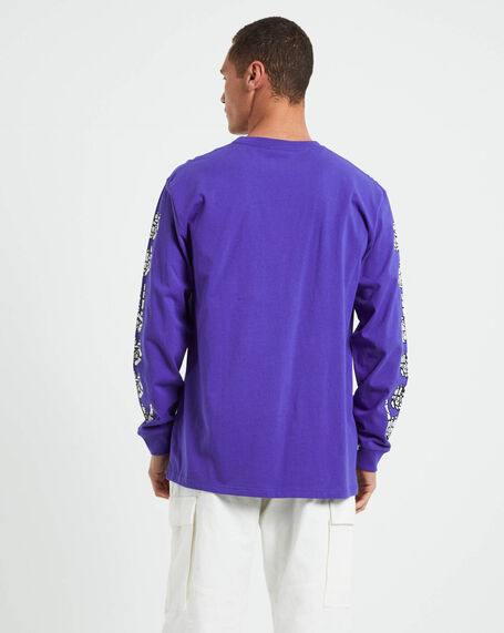 Hands Solid Long Sleeve T-Shirt in Blue