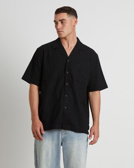 Montel Short Sleeve Resort Shirt in Black