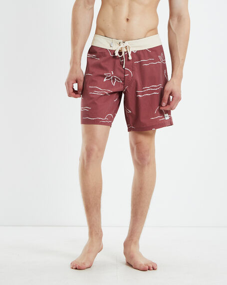 Bays 16.5" Trunk Boardshorts Mineral Red