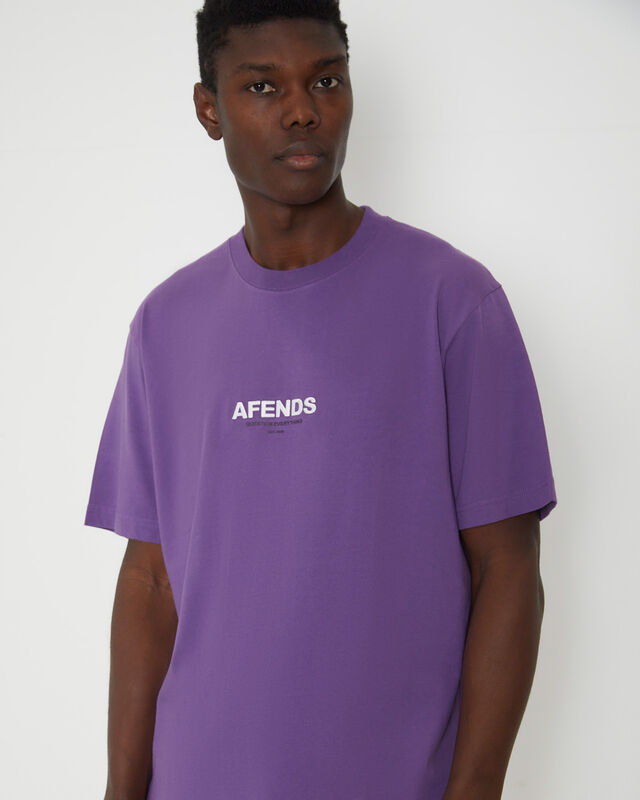 Vinyl Retro Fit Short Sleeve T-Shirt in Faded Purple, hi-res image number null