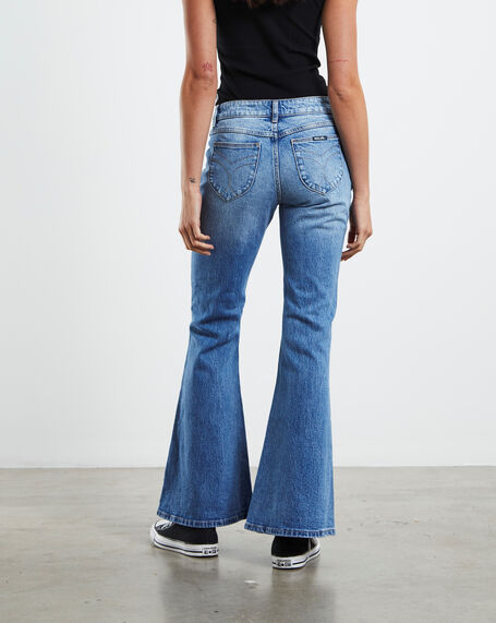 Sailor Low Flare Jeans Carlson Organic Blue