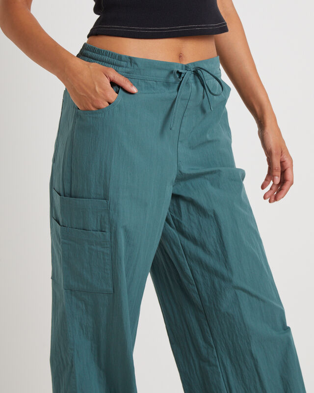 Port Aransas Pants in Lincoln Green, hi-res image number null
