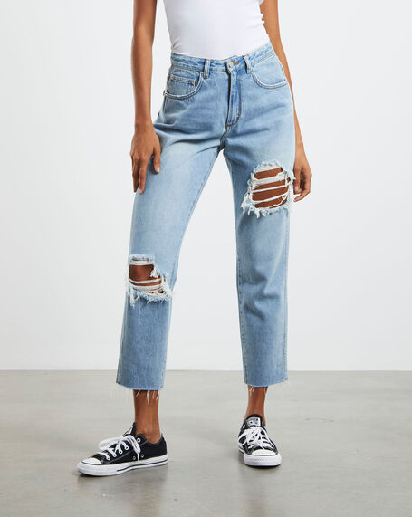 Maggie Mom Jeans Ripped Light Blue