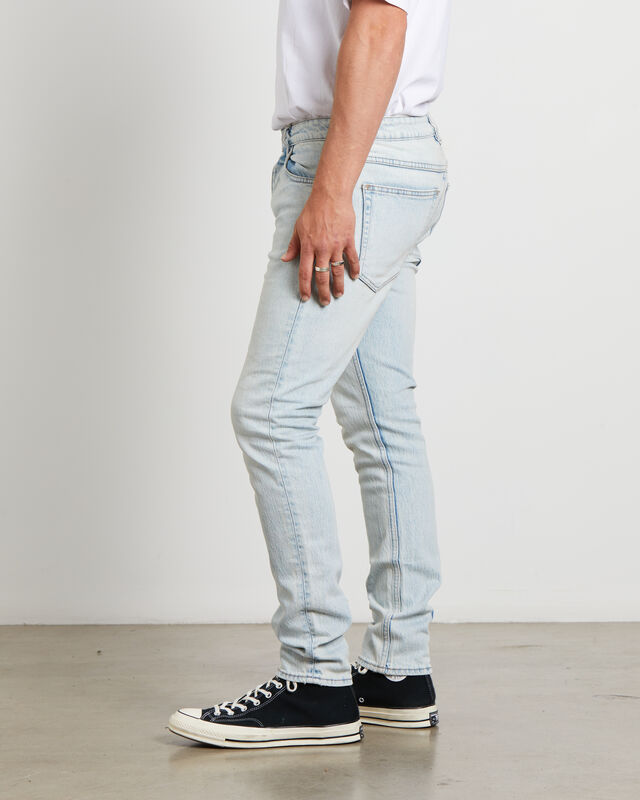 Ray Tapered Denim Jeans in Spears Blue, hi-res image number null