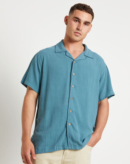 Ernie Short Sleeve Resort Shirt in Aegean Blue
