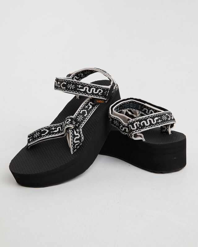 Flatform Universal Bandana Sandals in Black, hi-res image number null