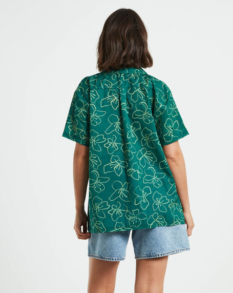 Lola Short Sleeve Relaxed Shirt in Floral Green