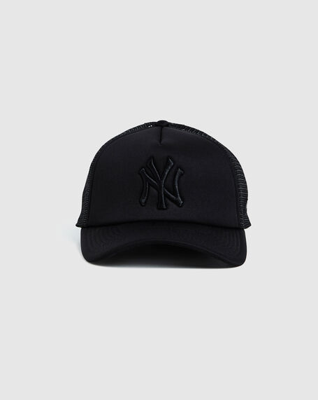 9Forty Aframe New York Yankees Trucker Cap Black