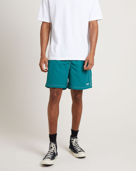 Contrast Hike Shorts in Pine Green