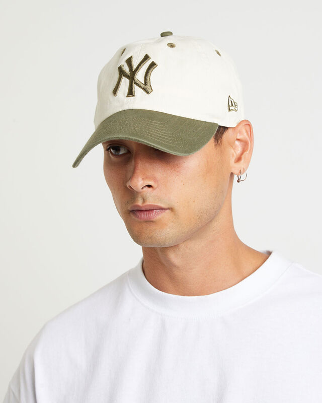 Casual Classic NY Yankees Cap in Olive, hi-res image number null