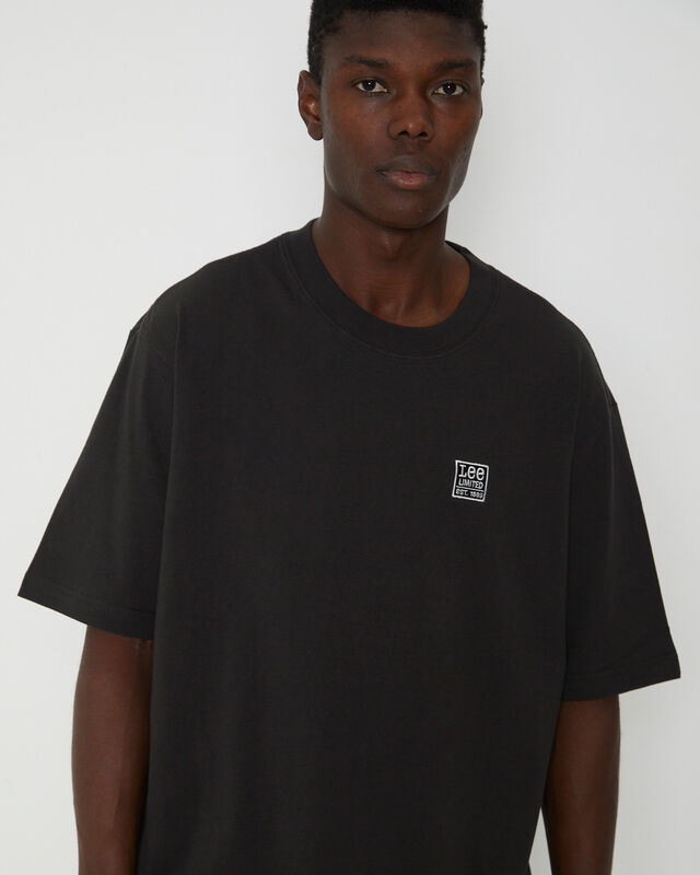 Lee Limited Baggy Short Sleeve T-Shirt in Worn Black, hi-res image number null